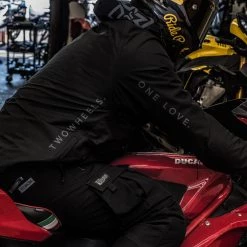 Ride Rich Concord™ Armoured Anorak Jacket {The Message}